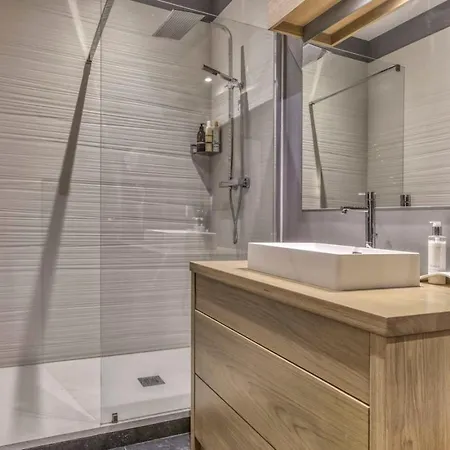 Croz - Famille 8pax Hypercentre Vue *